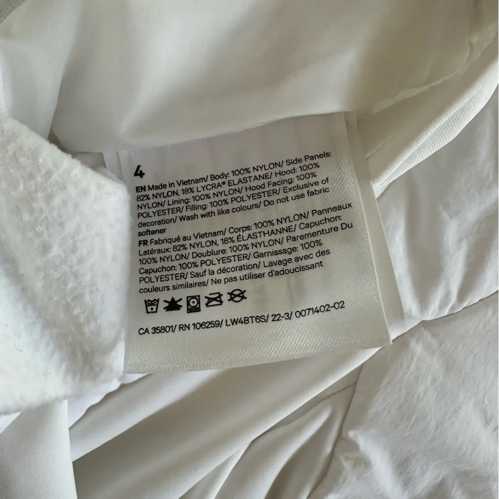 Lululemon Another Mile Puffer Hooded Jacket White Size 4 NWT